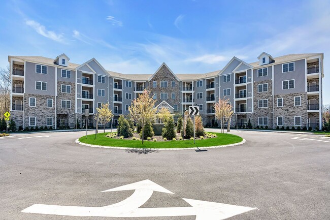 The Enclave 55+ in Old Bridge, NJ - Building Photo - Building Photo