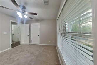 1446 Dunton Green Way in Lawrenceville, GA - Building Photo - Building Photo