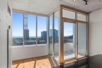 1720 S Michigan Ave in Chicago, IL - Building Photo - Building Photo