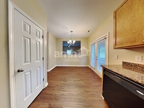 106 Lick Creek Ln in Durham, NC - Building Photo - Building Photo