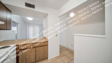 1366 N Riverview Blvd in Tucson, AZ - Building Photo - Building Photo