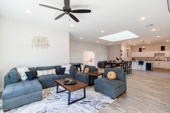Magnolia Reserve in Valdosta, GA - Building Photo - Interior Photo