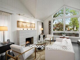 2040 McGilvra Blvd E in Seattle, WA - Building Photo