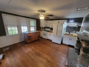 4820 White Mountain Hwy in Sanbornville, NH - Building Photo - Building Photo