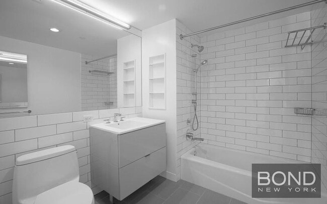 400 W 113th St