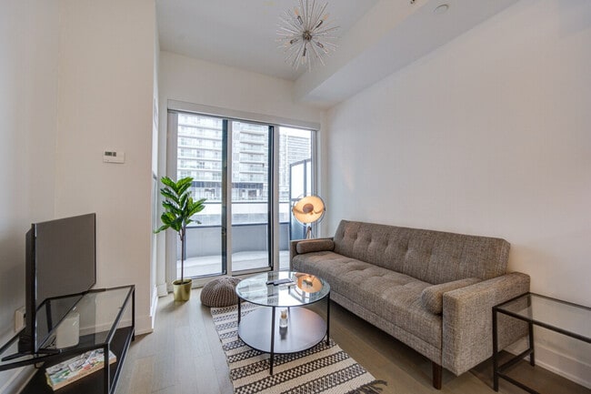 2185 Lake Shore Blvd W, Unit SI ID1513118P