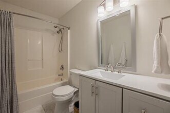 20 Doctors Ct in Dalzell, SC - Building Photo - Building Photo