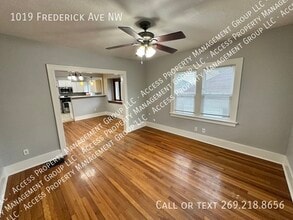 1019 Frederick Ave NW in Grand Rapids, MI - Building Photo - Building Photo