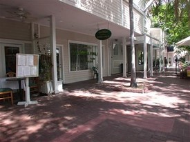 1075 Duval St Apartments