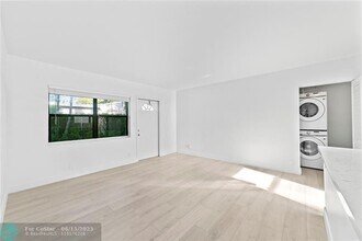 413 SE 16th St in Fort Lauderdale, FL - Building Photo - Building Photo