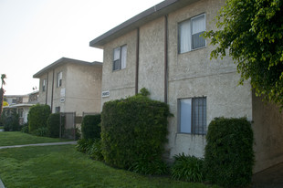 1658-1660 Lomita Blvd Apartamentos