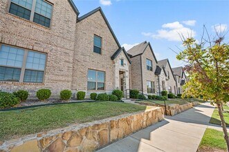 6580 Iron Horse Blvd in North Richland Hills, TX - Building Photo - Building Photo