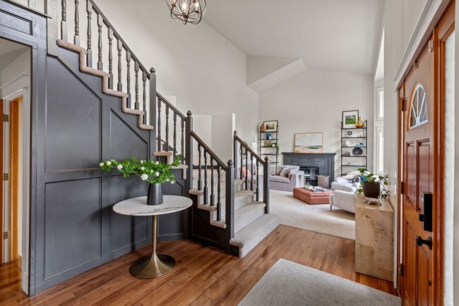 property at 2213 Grosvenor Ct