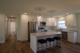 3925 W Walnut Leaf Dr in Bloomington, IN - Building Photo