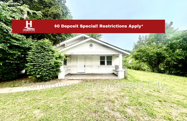 property at 700 S Hawthorne Ave