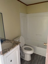 2608 New Hope Rd in La Grange, NC - Foto de edificio - Building Photo