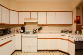 1343 W Roscoe St in Chicago, IL - Building Photo - Building Photo