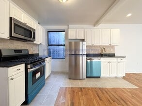 270 Fort Washington Ave in New York, NY - Building Photo - Building Photo