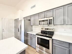 14917 W Lamoille Dr in Surprise, AZ - Building Photo - Building Photo