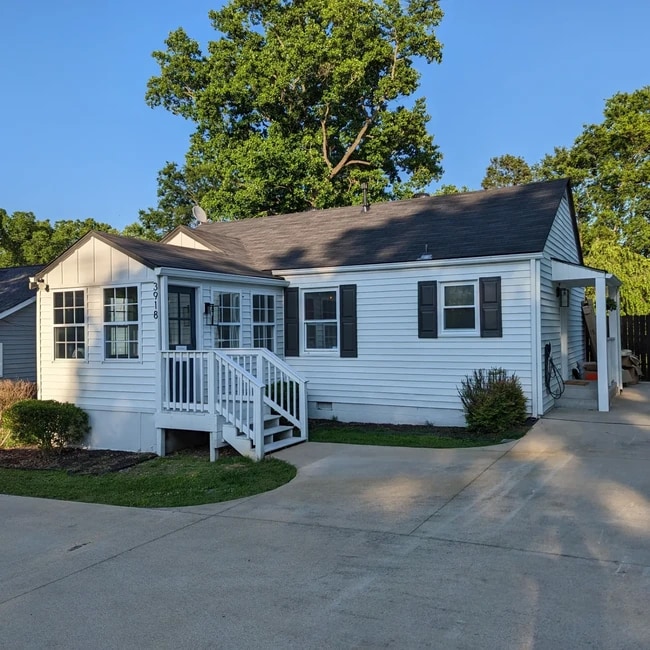 property at 3918 Baxter Ave