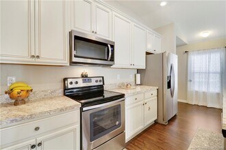 5160 NW Pine Trail Cir in Port St. Lucie, FL - Building Photo - Building Photo