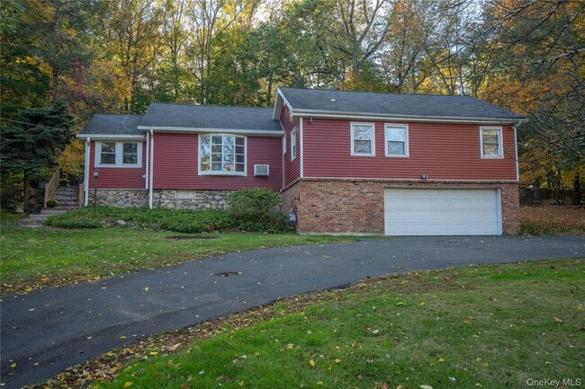 property at 551 S Pascack Rd