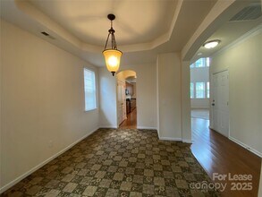 6512 Manitoba Ln in Charlotte, NC - Building Photo - Building Photo