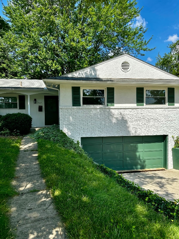 property at 2671 Montcalm Rd