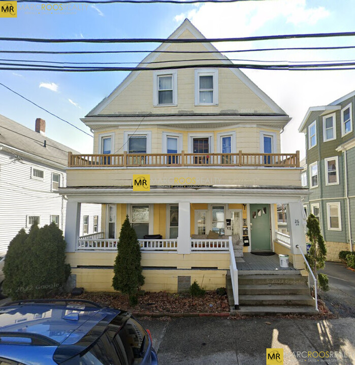 28 Whitman St, Unit 1 in Somerville, MA - Foto de edificio