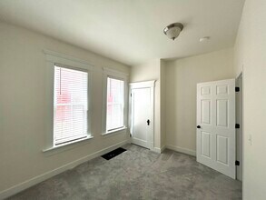 437 Stoddart Ave, Unit 437 in Columbus, OH - Building Photo - Building Photo