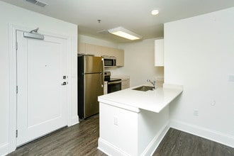 The James - Active Senior Residences in Ferndale, MI - Building Photo - Interior Photo