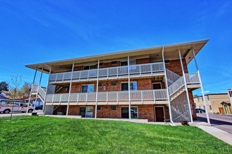 5321 S Delaware St in Littleton, CO - Foto de edificio - Building Photo