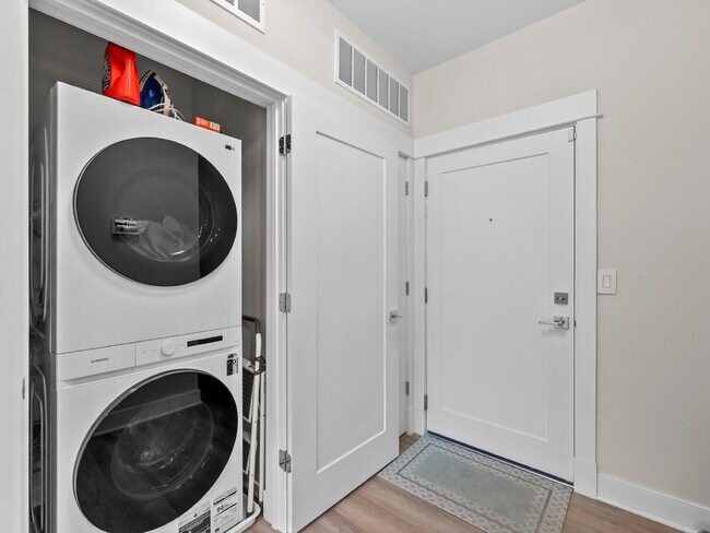 43795 Transit Sq in Ashburn, VA - Building Photo - Building Photo