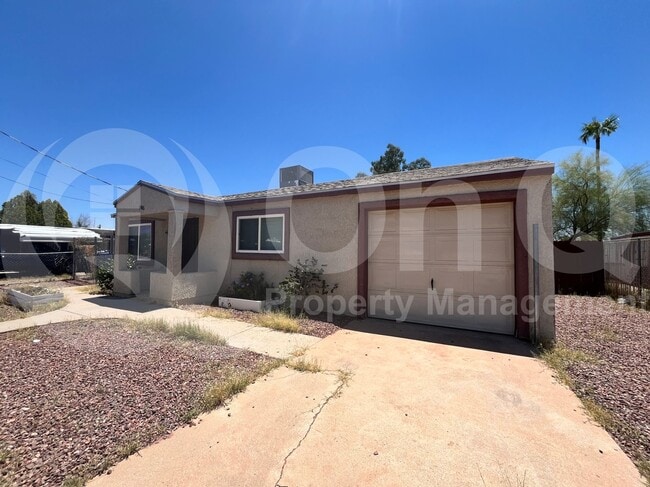 906 E Halcyon Rd in Tucson, AZ - Building Photo - Building Photo