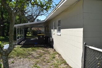 4735 Redstone Dr in Jacksonville, FL - Building Photo - Building Photo
