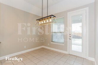 541 Hay Meadow Dr in Waxahachie, TX - Foto de edificio - Building Photo