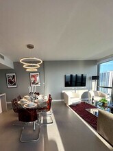 1600 NE 1st Ave in Miami, FL - Building Photo - Building Photo