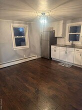 67 St George Dr in Shirley, NY - Building Photo - Building Photo