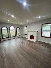 1140 S Longwood Ave in Los Angeles, CA - Building Photo - Building Photo