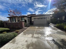 28275 Coral Dune Dr in Menifee, CA - Building Photo