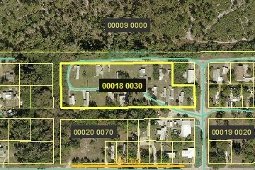 Malibu Mobile Home Community in North Fort Myers, FL - Building Photo