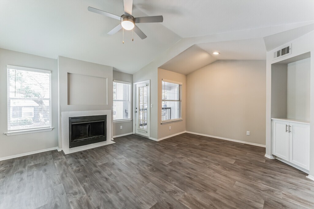 Marina Landing Apartments Orlando, FL Apartments For Rent