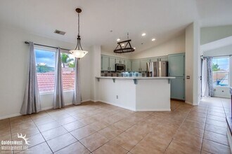 164 River Rock Ct in Santee, CA - Building Photo - Building Photo