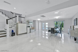 6448 Griffin Blvd in Ft. Myers, FL - Building Photo - Building Photo
