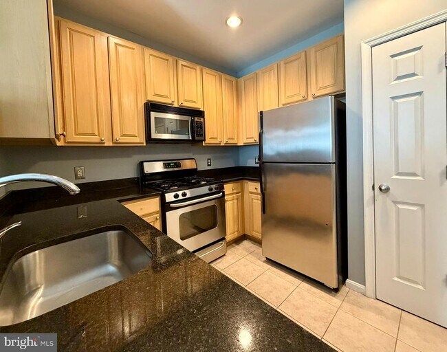 2321 25th St S in Arlington, VA - Building Photo - Building Photo