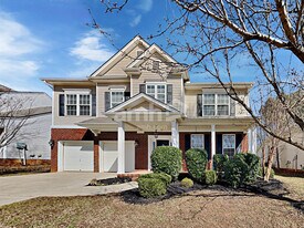 8 Red Jonathan Ct in Simpsonville, SC - Building Photo