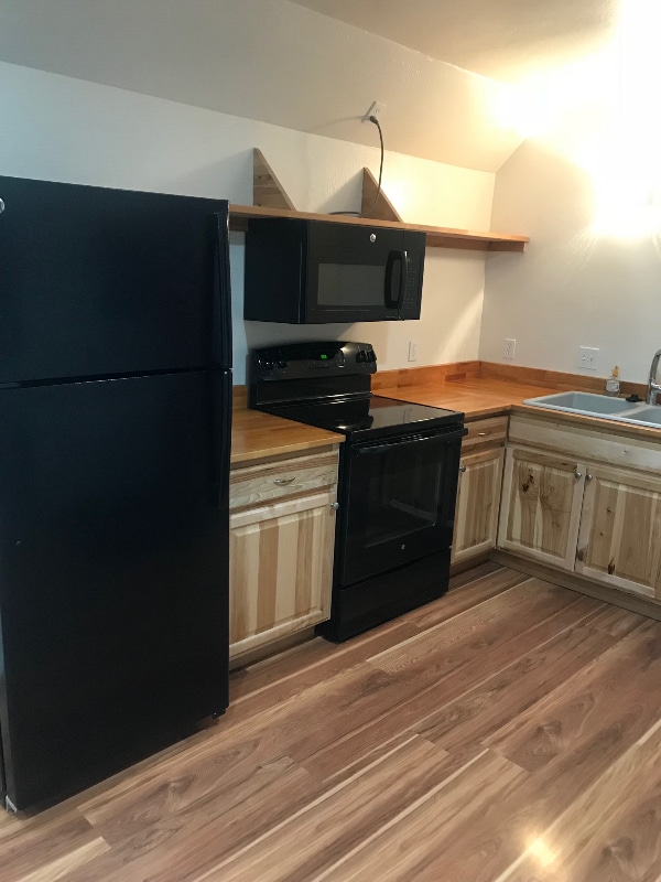 property at 12 S Mikes Pike St