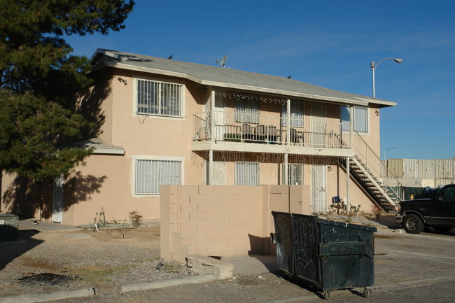 4951 Judson Ave in Las Vegas, NV - Building Photo - Building Photo