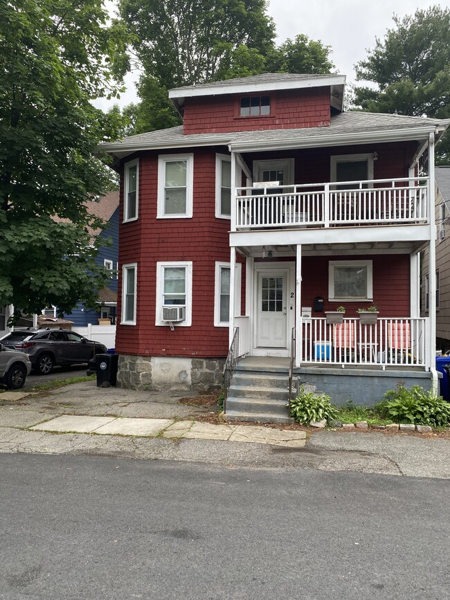 2 Columbia Park, Unit # 2 in Milton, MA - Building Photo - Building Photo