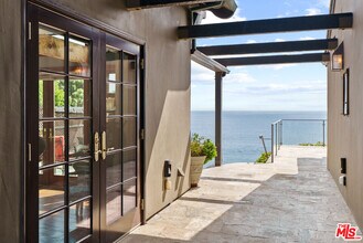7007 Birdview Ave in Malibu, CA - Building Photo - Building Photo